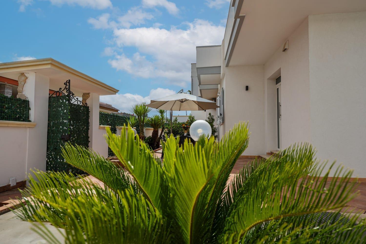 casa vacanze NONNOFIORE Leverano Exterior foto